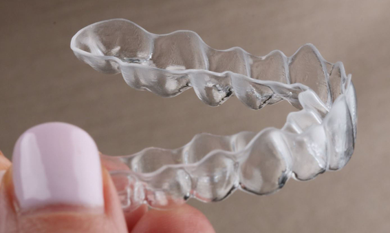 foto-invisible https://www.revidentdentalcenter.com/wp-content/uploads/2023/03/foto-invisible.png