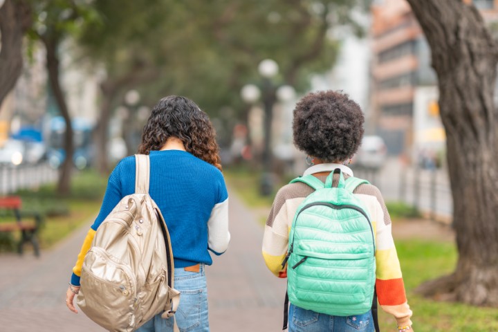 Vuelta al cole en Coslada: la revisión dental que tu hijo necesita antes de empezar el curso